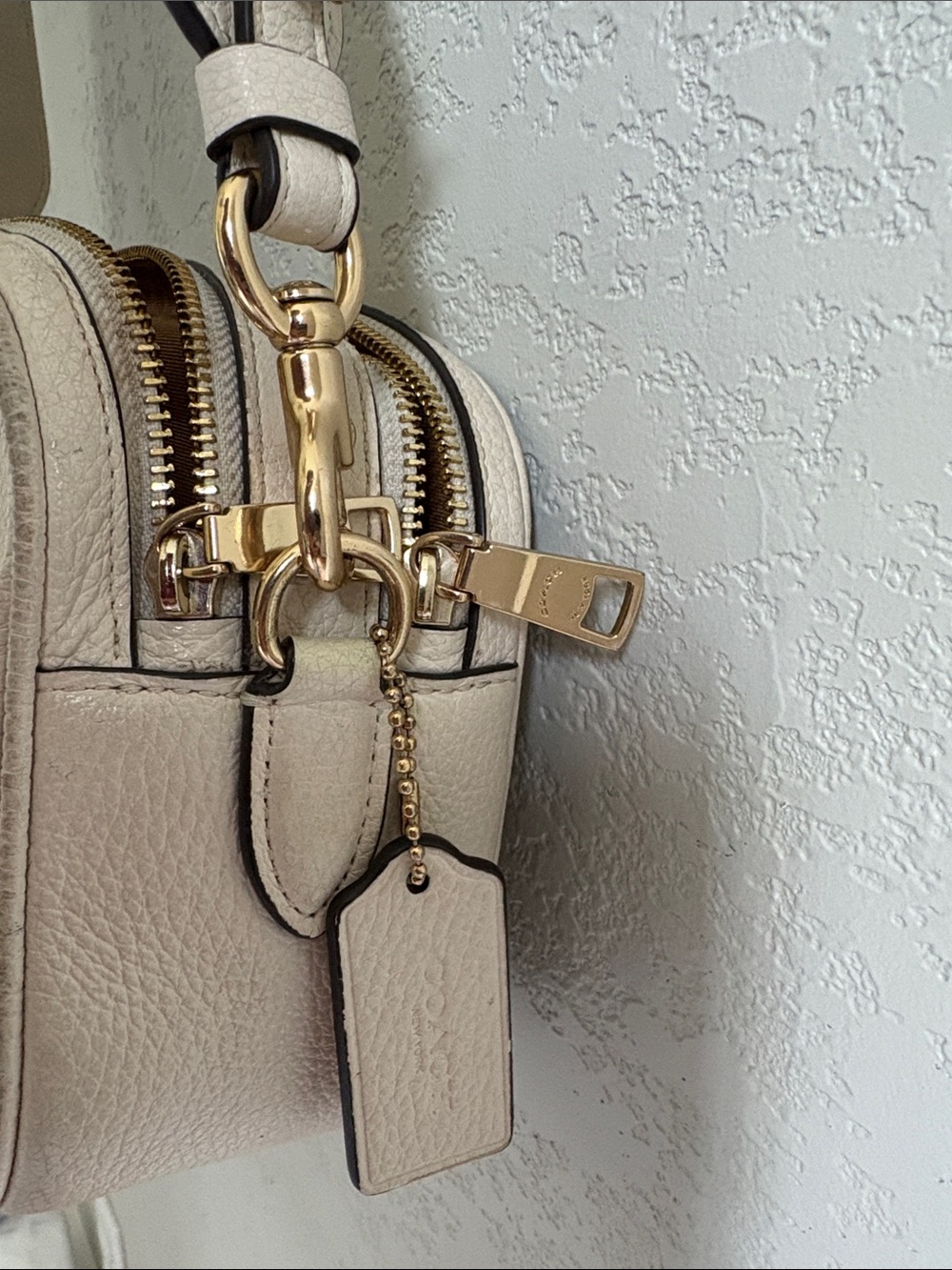 Coach Jes crossbody bag in white/chalk with multicolor star webbed strap - Picture 3 of 14